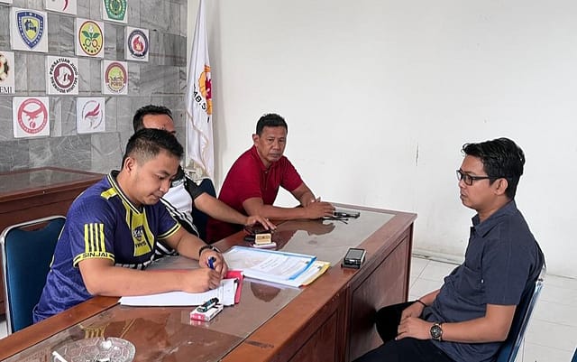 IPTU Rahman Jadi Pendaftar Pertama Calon Ketua KONI Sinjai 2025-2029