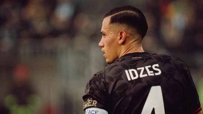 Bintang Timnas Indonesia Jay Idzes Diperebutkan Raksasa Premier League!